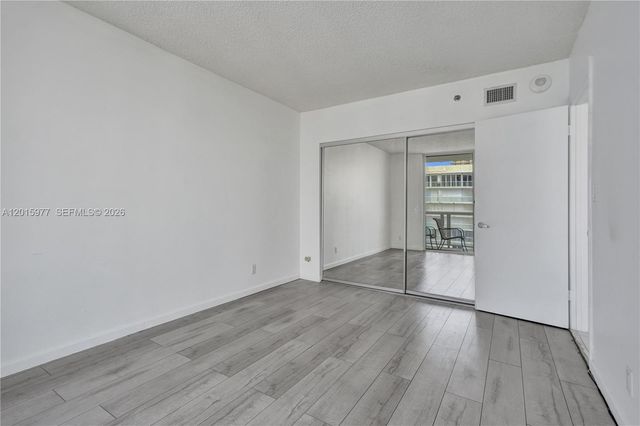 16425 Collins Ave 2715, Sunny Isles Beach, FL 33160