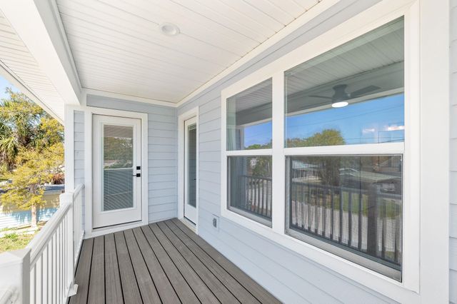 2126 Reef Dr, St Augustine, FL 32080