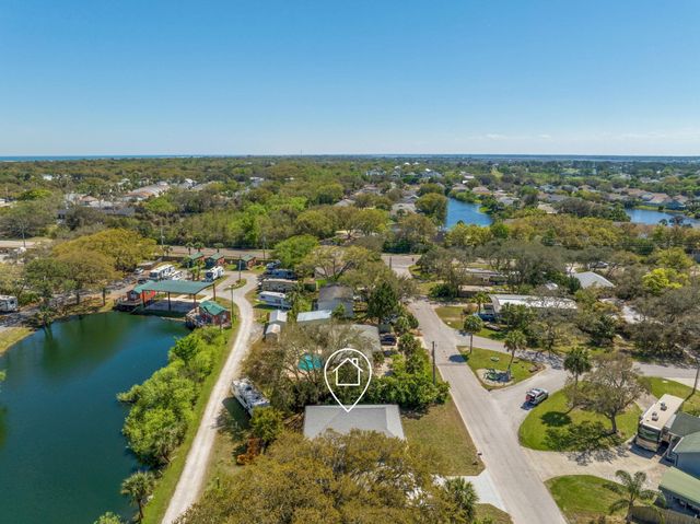 2126 Reef Dr, St Augustine, FL 32080