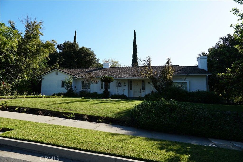 1200 Oakwood Drive, San Marino, CA 91108