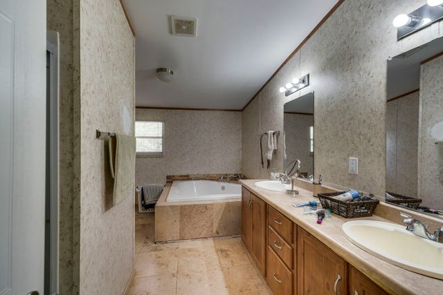 7251 Bennett Lawson Road, Mansfield, TX 76063