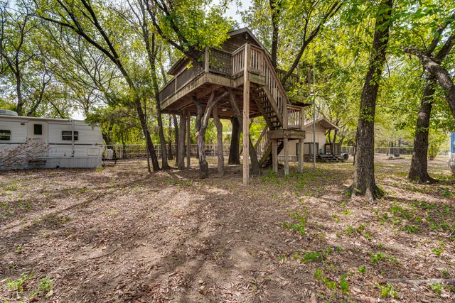 7251 Bennett Lawson Road, Mansfield, TX 76063