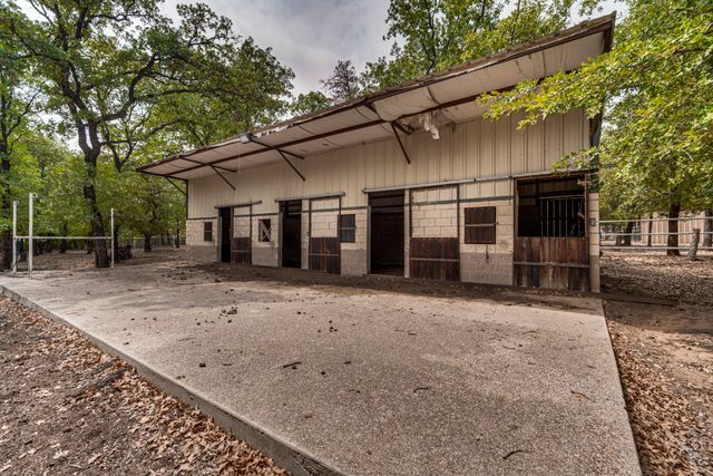 7251 Bennett Lawson Road, Mansfield, TX 76063