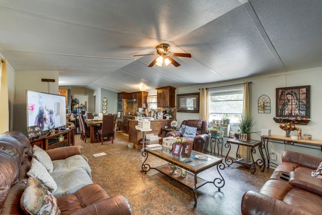 7251 Bennett Lawson Road, Mansfield, TX 76063