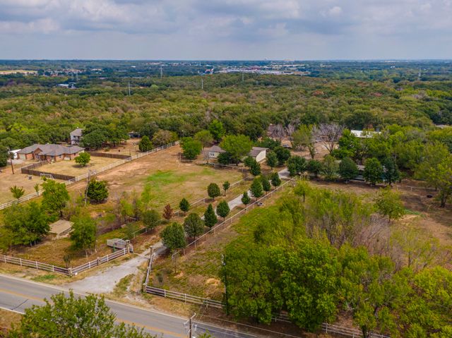 7251 Bennett Lawson Road, Mansfield, TX 76063