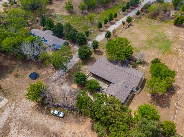 7251 Bennett Lawson Road, Mansfield, TX 76063