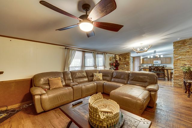 7251 Bennett Lawson Road, Mansfield, TX 76063
