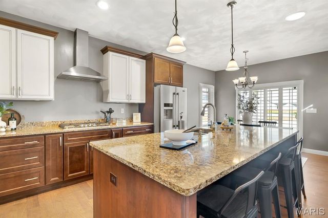 7125 Richmond Drive, Glen Carbon, IL 62034
