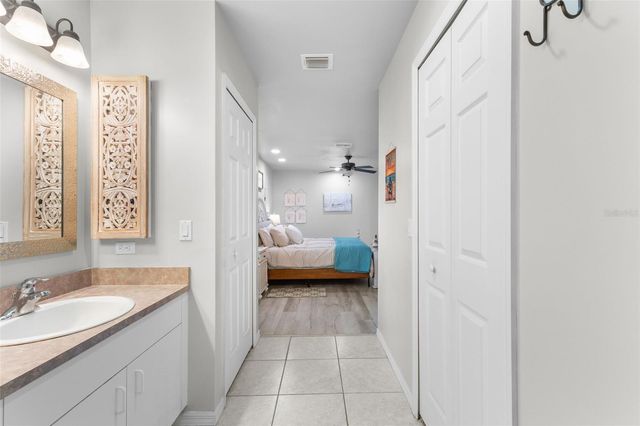 4413 HANSARD AVENUE, North Port, FL 34286