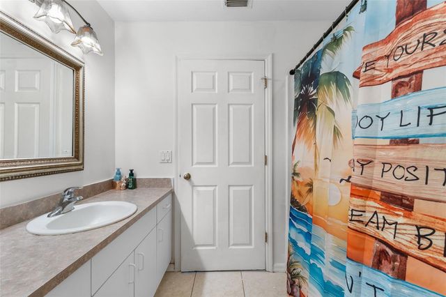 4413 HANSARD AVENUE, North Port, FL 34286