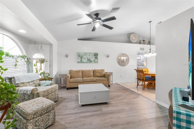 4413 HANSARD AVENUE, North Port, FL 34286