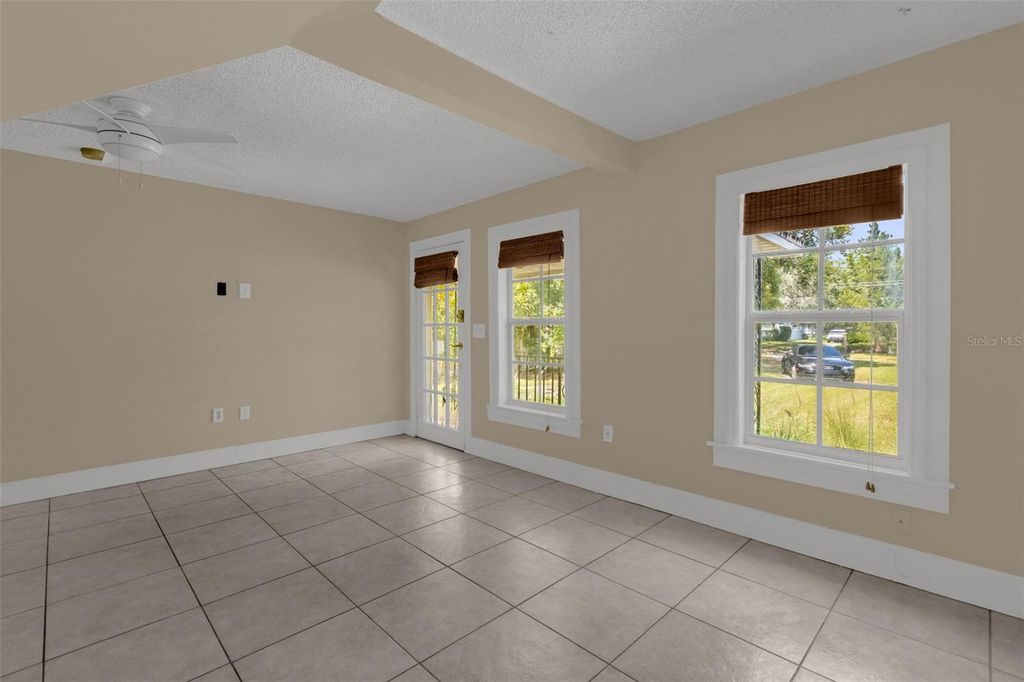 Image 12 of property listing at 1232 E LIVINGSTON STREET, Orlando, FL 32803