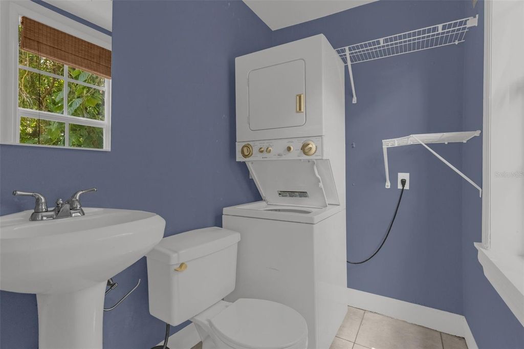 Image 21 of property listing at 1232 E LIVINGSTON STREET, Orlando, FL 32803