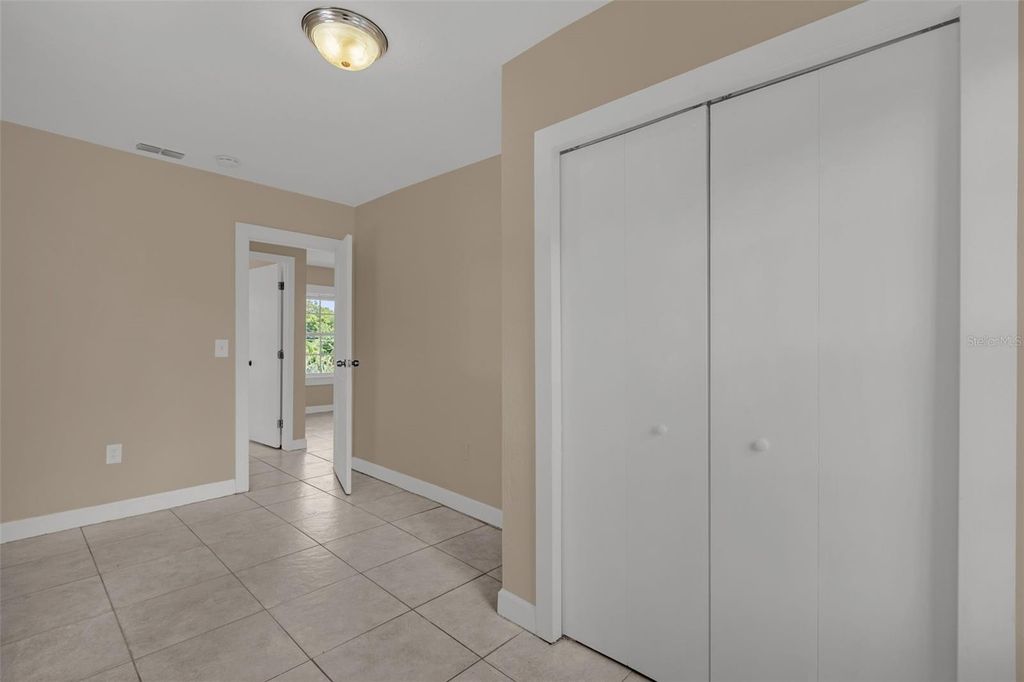 Image 24 of property listing at 1232 E LIVINGSTON STREET, Orlando, FL 32803