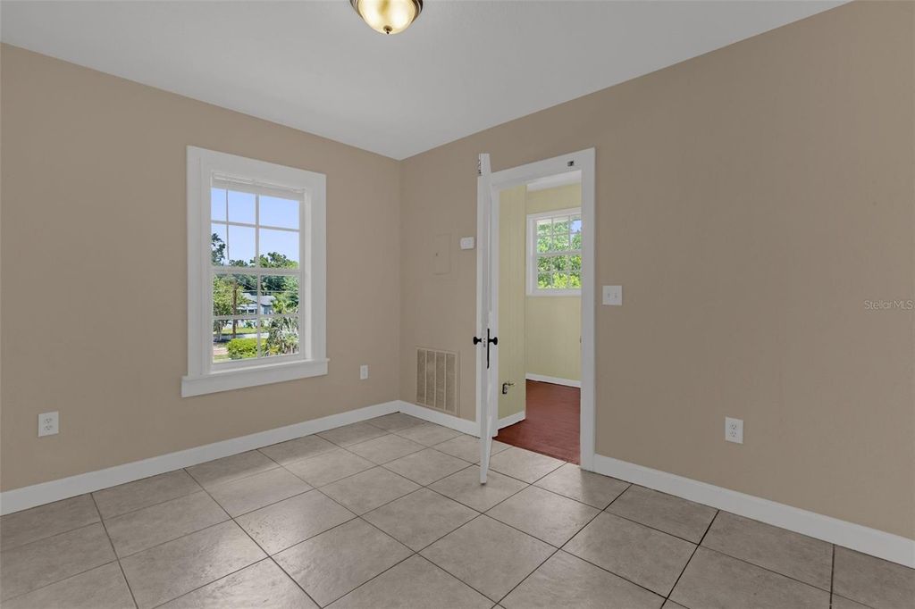 Image 30 of property listing at 1232 E LIVINGSTON STREET, Orlando, FL 32803