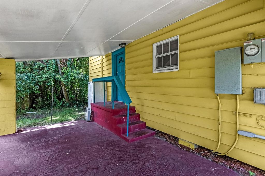 Image 33 of property listing at 1232 E LIVINGSTON STREET, Orlando, FL 32803