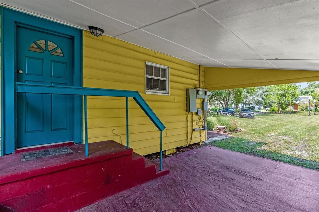 Image 34 of property listing at 1232 E LIVINGSTON STREET, Orlando, FL 32803