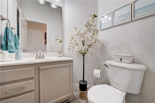 5220 Melbourne Ridge Court, Las Vegas, NV 89141