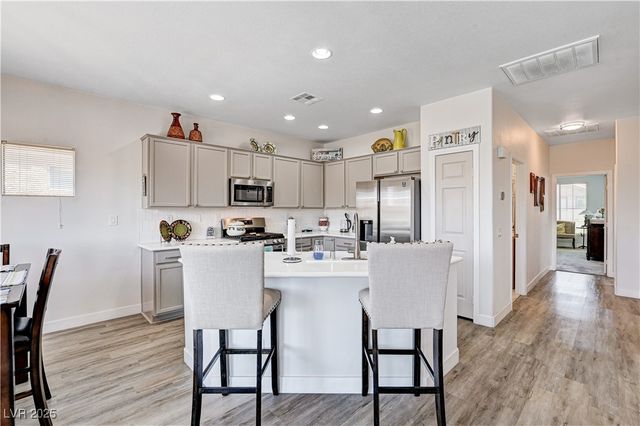 5220 Melbourne Ridge Court, Las Vegas, NV 89141