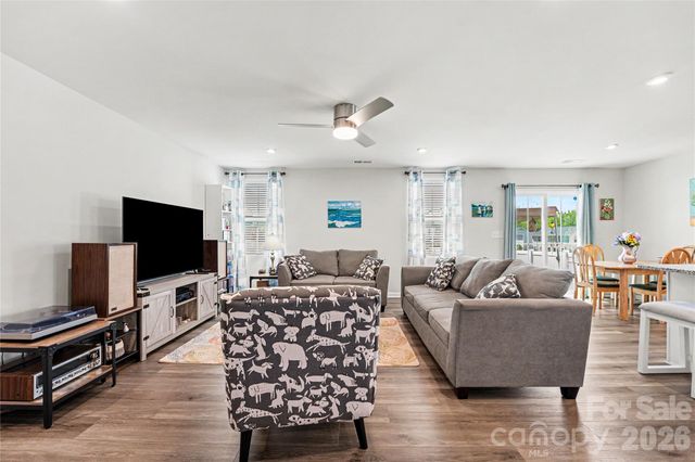 114 Weymouth Avenue, Troutman, NC 28166