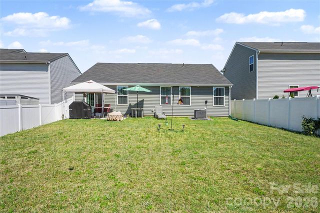 114 Weymouth Avenue, Troutman, NC 28166