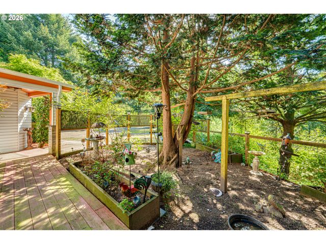 229 PROSPECT Rd, Woodland, WA 98674