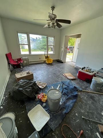 807 Franklin Street, Hobart, IN 46342
