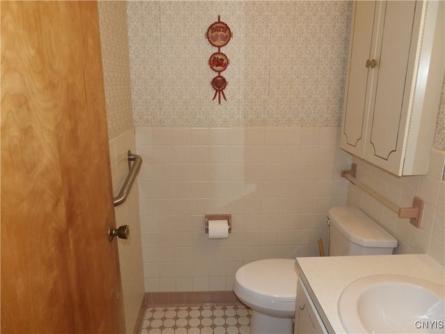 25 Rosewood Avenue, Cortland, NY 13045