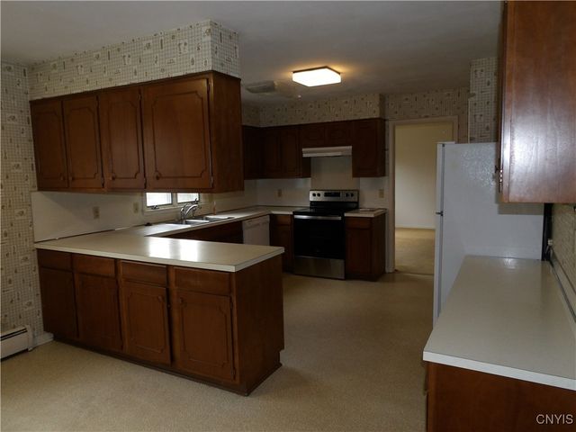 25 Rosewood Avenue, Cortland, NY 13045