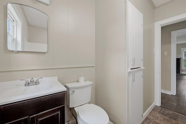 408 S Tone Avenue, Denison, TX 75020