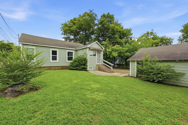 408 S Tone Avenue, Denison, TX 75020