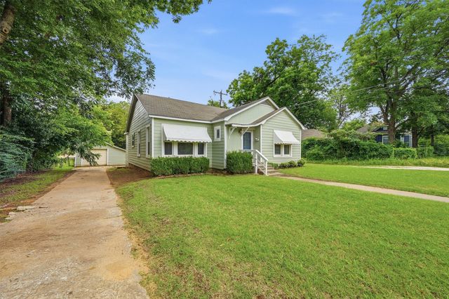 408 S Tone Avenue, Denison, TX 75020
