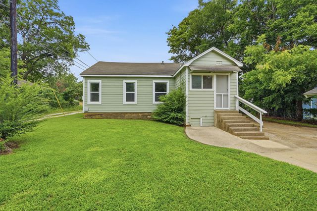 408 S Tone Avenue, Denison, TX 75020