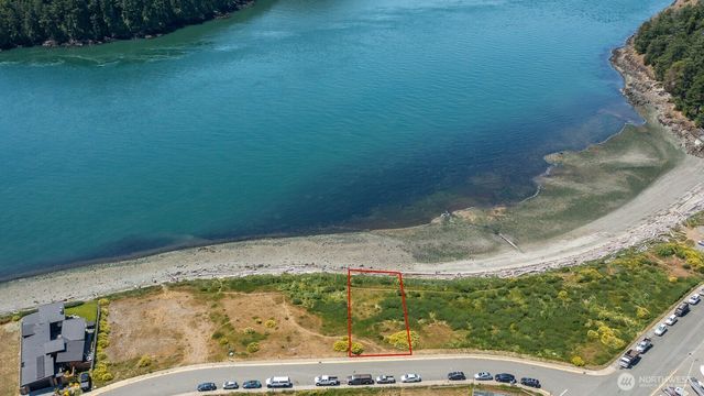 5909 Flounder Bay Lane, Anacortes, WA 98221