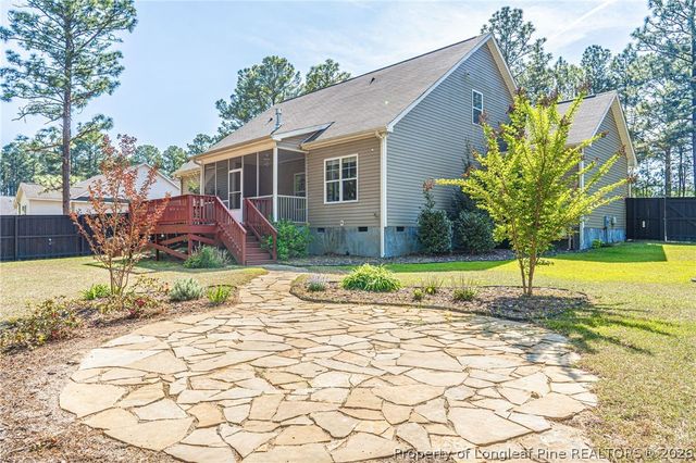 103 Laurel Oak Lane, Pinebluff, NC 28373