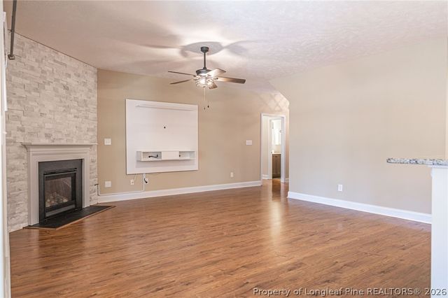 103 Laurel Oak Lane, Pinebluff, NC 28373