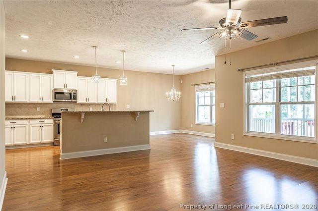 103 Laurel Oak Lane, Pinebluff, NC 28373