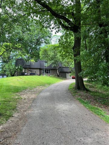 1009 Genoa Avenue NW, Massillon, OH 44646