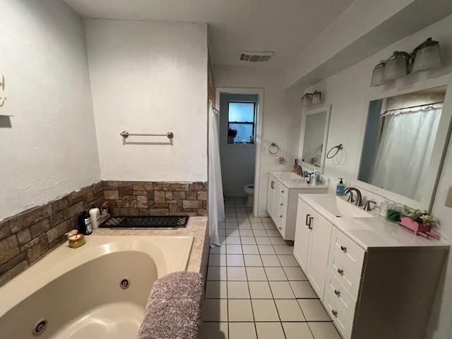 2301 Woodford Way, Edmond, OK 73034