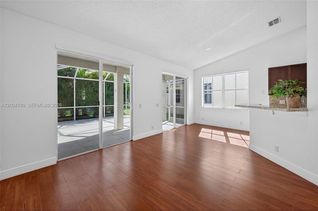 875 Savannah Falls Dr ., Weston, FL 33327