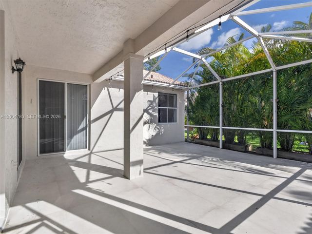 875 Savannah Falls Dr ., Weston, FL 33327