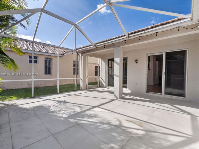 875 Savannah Falls Dr ., Weston, FL 33327