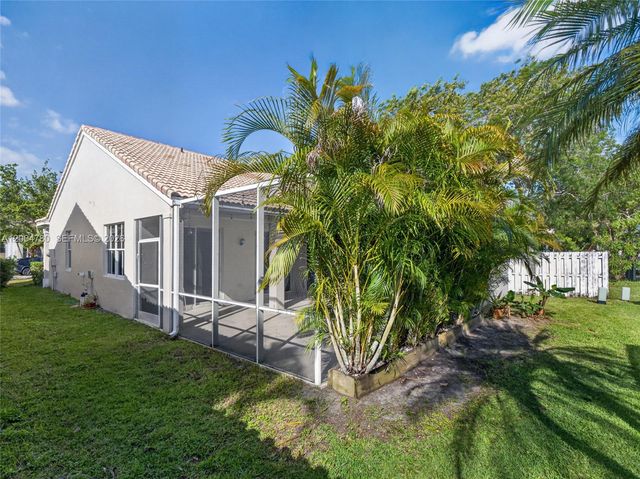 875 Savannah Falls Dr ., Weston, FL 33327