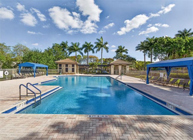 875 Savannah Falls Dr ., Weston, FL 33327