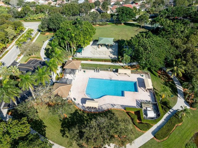 875 Savannah Falls Dr ., Weston, FL 33327