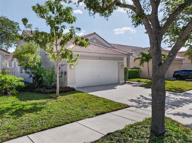 875 Savannah Falls Dr ., Weston, FL 33327