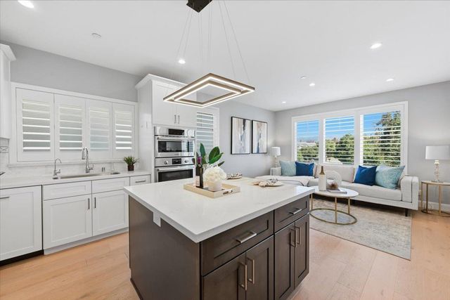 1325 Araujo Street, San Jose, CA 95131