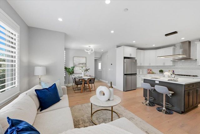 1325 Araujo Street, San Jose, CA 95131