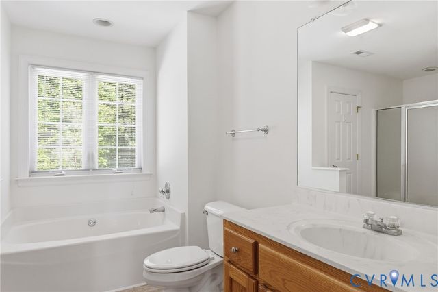 1672 Wildwood Shores Dr, Powhatan, VA 23139