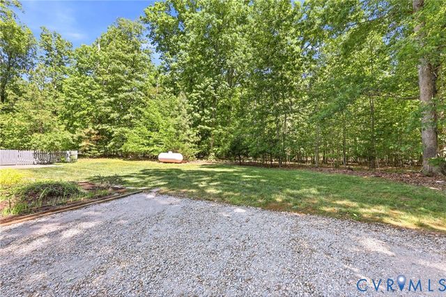 1672 Wildwood Shores Dr, Powhatan, VA 23139
